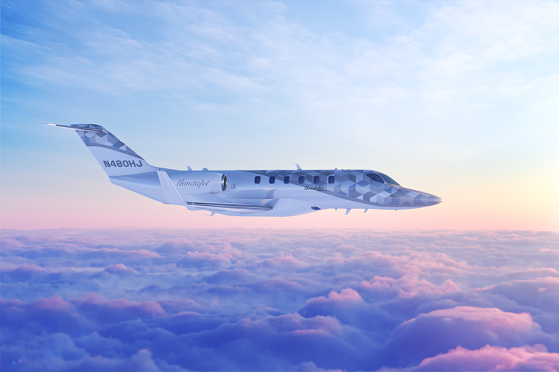 hondajet 2600 concept通过强化主翼上方发动机支架构型(otwem),自然